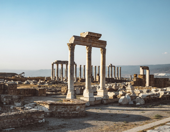Pamukkale, Hierapolis, Laodikeia Antik Kenti ve Salda Gölü Turu